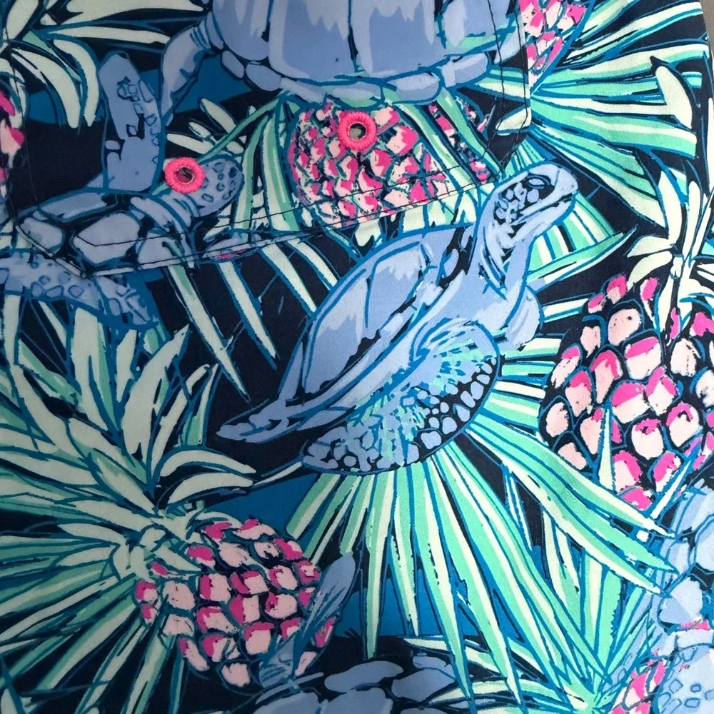 Vineyard Vines Swim Trunks Boys L 16 Blue Turtle Pineapple‎